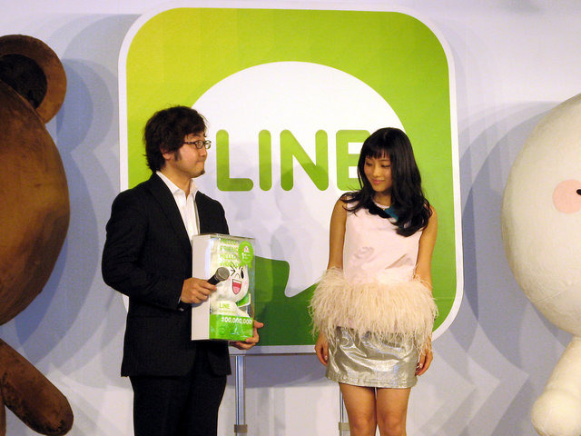 NHN JAPANが運営する無料通話・メールアプリ「LINE」。本サービスの新テレビCM発表会が渋谷ヒカリエにて行われました。
