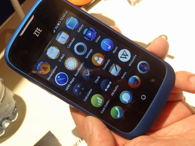 Mozilla Foundationが開発する「Firefox OS」を搭載したスマートフォンがMobile World Congressにて公開されました。