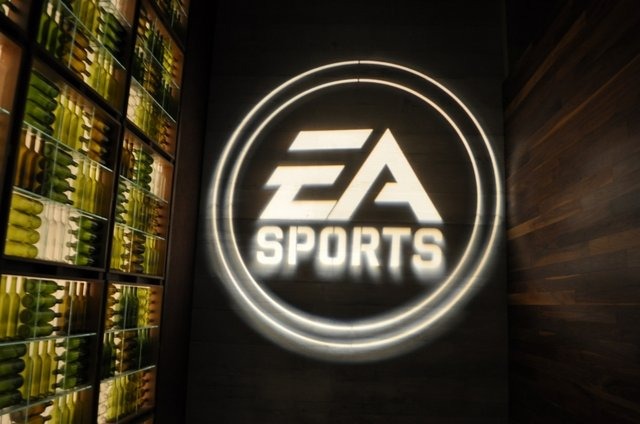 エレクトロニック・アーツは、Game Developers Conference 2010の初日夕刻から会場近くのPress Clubで開催した「EA Sports Season Opener」にて、『EA SPORTS アクティブ パーソナルトレーナー Wii』の続編である『EA SPORTS アクティブ2』(仮称)を現地で2010年秋に発売