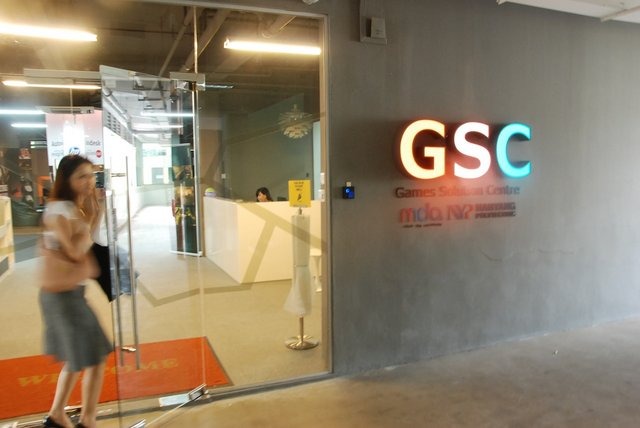 カジュアルコネクトアジアの期間中、シンガポールのゲーム業界向けインキュベーションセンター「Game Solution Center（GCS）」を視察する機会に恵まれました。この知られざる施設の概要についてレポートしましょう。