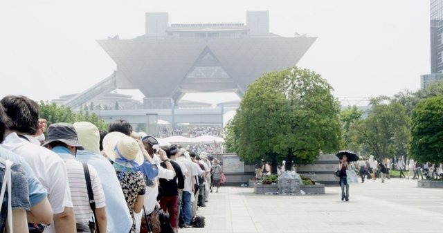 8月10日から12日に東京国際展示場で開催されたコミックマーケット84には、過去最高の約59万人の参加者が集いました。中でも最終日の12日の東ホールの「同人ソフト」コーナーでは、多くのインディペンデントなゲームクリエイターが参加しました。