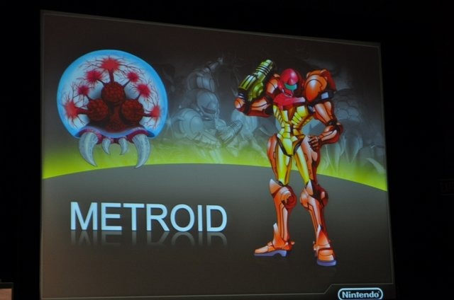 任天堂企画開発本部の坂本賀勇氏は木曜日にゲームデザインのトラックキーノートとして、「From METROID to TOMODACHI COLLECTION to WARIOWARE: Different Approaches for Different Audience」(メトロイドからトモダチコレクション、メイドインワリオ: 異なるユーザー