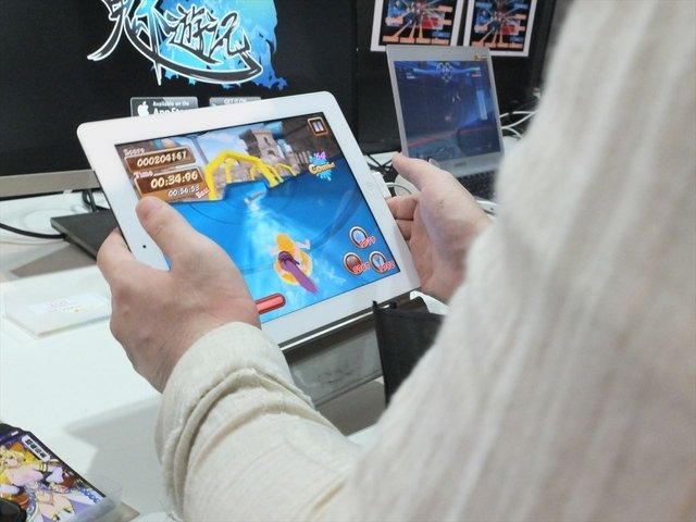 9月19日から幕張メッセで行われている東京ゲームショウ2013では、今回新たに「インディーズゲームコーナー」が設置されました。国内外から18のインディーデベロッパーが集結。全体の様子をレポートするとともに、特に気になったタイトルをピックアップしたいと思います