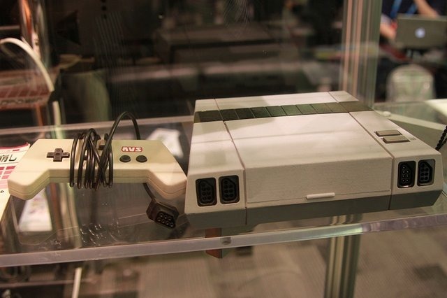 GDCの恒例行事となりそうな「Videogame History Museum」は、25年前からビデオゲームの収集を行なっているVideogame History Museumが所蔵コレクションを展示するコーナー。昨年のセガに続き、今年は任天堂の歴史を紹介するものとなりました。