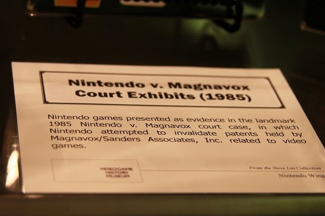 GDCの恒例行事となりそうな「Videogame History Museum」は、25年前からビデオゲームの収集を行なっているVideogame History Museumが所蔵コレクションを展示するコーナー。昨年のセガに続き、今年は任天堂の歴史を紹介するものとなりました。