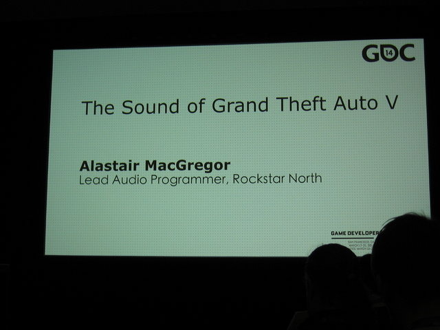 2014年3月21日、 『グランド・セフト・オートV』のオーディオプログラマー、Alastair MacGregorは「The Sound of Grand Theft Auto V」と題したGDC 2014のセッションで同作 の音声について語りました。