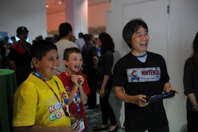 任天堂オブアメリカは11日、幾つかの子どもたちのグループを招き、E3会場で「Nintendo Kids Corner」のイベントを開催しました。業界関係者向けのコンベンションであるE3でこのような催しを実施するのは任天堂としても初の試みだったとのこと。