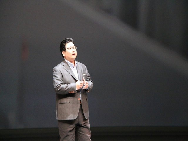 LINEは舞浜アンフィシアターにて、「LINE CONFERENCE TOKYO 2014」を開催しました。本記事ではプレゼンテーションのひとつ、「LINE GAME」についてお伝えします。