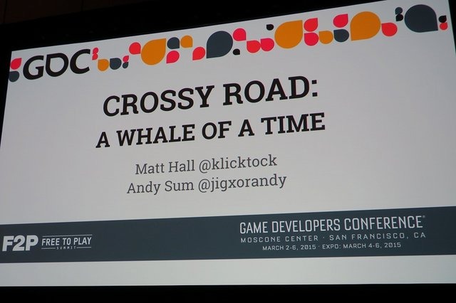 昨年11月20日にiOSのApp Storeでリリースされ、瞬く間に全世界に人気が広まったアクションゲーム『クロッシーロード』。GDC 2015、2日目の午後16時30分から本作の開発者であるAndy Sum氏とMatt Hall氏が登壇し、ヒットの裏側を語りました。