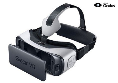 日本サムスンは、VR用ヘッドマウントディスプレイ(HMD)「Gear VR」の国内販売を発表しました。