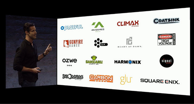 本日深夜に行われたOculus VRのE3直前スペシャルイベントにおいて、最終デザインの製品版「 Oculus Rift 」が披露。また、マイクロソフトとのパートナーシップにより、製品版にはXbox OneコントローラーとWindows 10にも対応したワイヤレスアダプターを同梱することが発