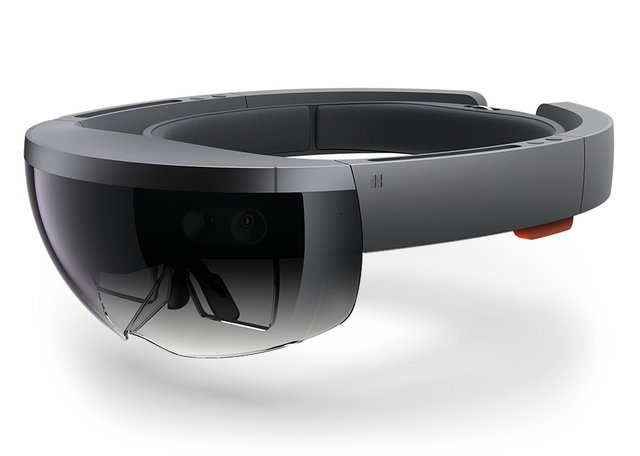 HoloLensやOculus Rift、そしてProject Morpheusなど、マイクロソフトもソニーも自社のゲーム機でのVR技術利用に積極的な取り組みを見せています。