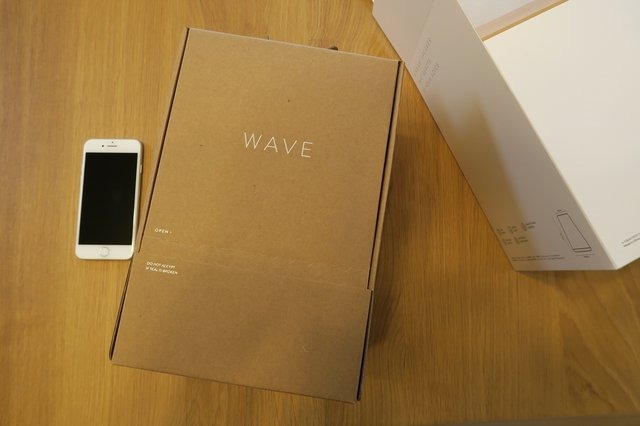 LINEから届いたクラウドAI搭載のスマートスピーカー「WAVE」をさっそく開封&試してみた