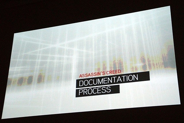 Ubisoft パトリック・プルーレ氏（Patrick Plourde）によるセッションでは「アサシン クリードのゲームデザイン哲学」と称してグローバルスタジオにおけるプロジェクト進行が語られました。プルーレ氏は現在、最新作であるPS3/Xbox 360『アサシン クリード ブラザーフッ