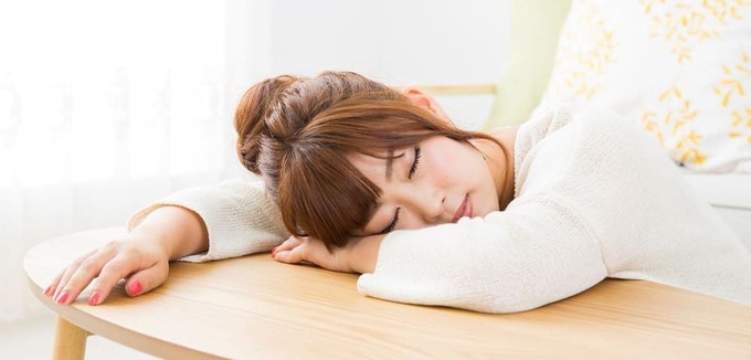 寝る前にカフェイン！？正しい仮眠をとる方法