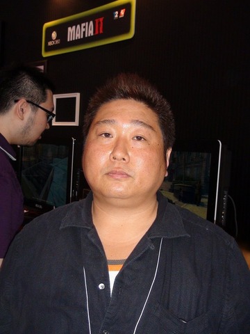 東京ゲームショウのマイクロソフトブースでお会いしたのがテイクツー・インタラクティブ・ジャパンのマーケティングマネージャである森田氏。さっそく2010年の展望について伺ってきました。