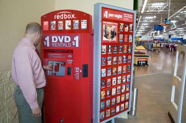 全米に2万4000か所のDVDレンタルボックスを設置しているRedboxは、ゲームの取り扱いを開始します。同社では7月頃に試験的にゲームレンタルを追加し、その成功を受けて全国で実施することとなりました。