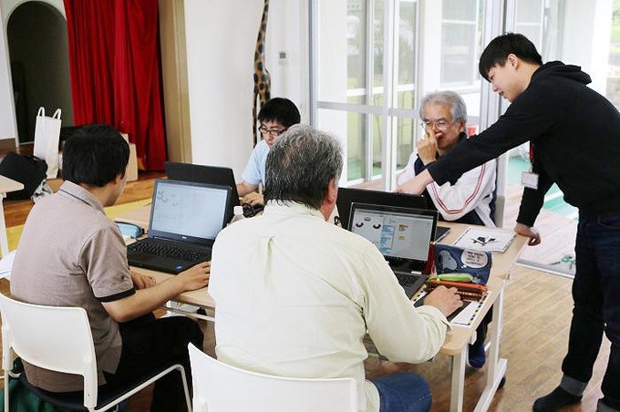 サイバーエージェントのプログラミング学習サービス「QUREO」、小学生向け教材として徳之島町が正式採択