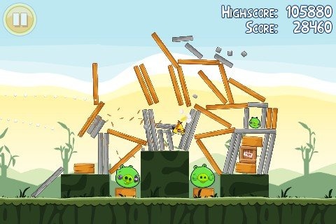 世界中で大ヒット、日本でも上位にランクされているiPhoneやAndroid向けゲーム『Angry Birds』。開発元のRovio MobileのPeter Besterbacka CEOは、Wii、プレイステーション3、Xbox360でも登場することを明らかにしました。