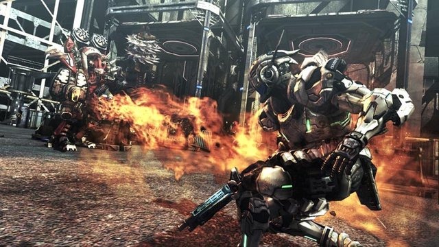 セガとプラチナゲームズとのタッグも4作目。『VANQUISH（ヴァンキッシュ）』は稲葉敦志氏がプロデューサー、三上真司氏がディレクターとして手掛けたハイスピードかつハイテンションなシューティング・アクションです。本作の開発の舞台裏を、大阪は梅田にあるプラチナ