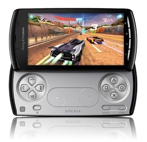 ソニー・エリクソンは長く噂されてきたプレイステーション携帯こと「Xperia Play」をスペインはバロセロナで開催されたイベントで発表しました。