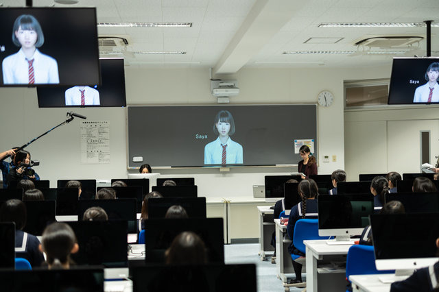 「可愛い」「顔が良い」超精細3DCG女子高生Sayaが会話可能に！鎌倉女学院に1日転校生としてやって来た