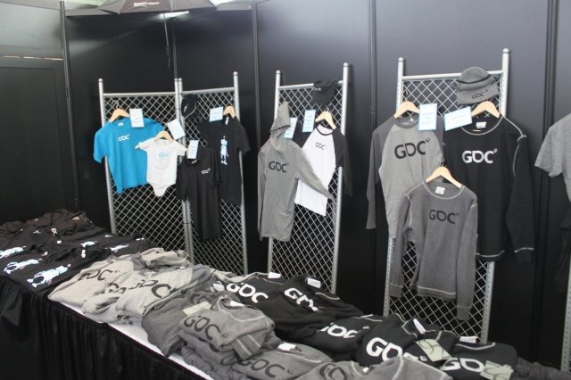 サウスホールのロビーに今年もありました! クールなGDCグッズも置いてある「GDC STORE」を今年も紹介します。