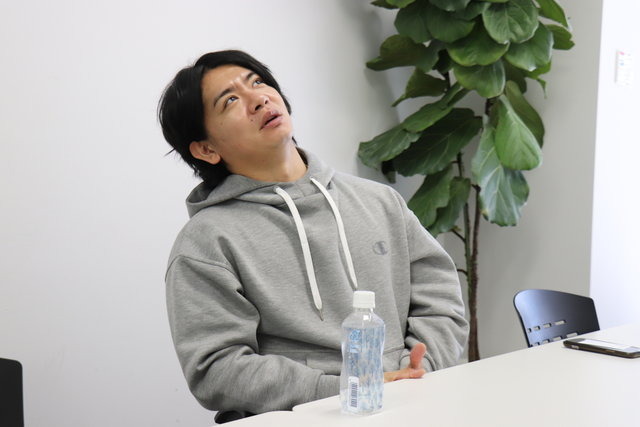 「ゲーム会社を作りたい」―R-1王者にしてゲームクリエイター！マヂカルラブリー・野田クリスタルのゲーム観と将来像、そして筋トレ論とは
