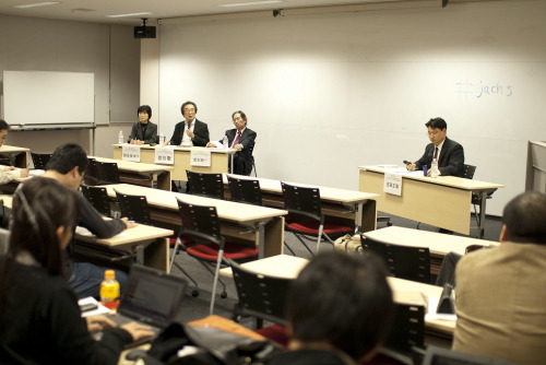 コンテンツ文化史学会 会長　
吉田 正高