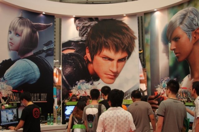 中国で最大のオンラインゲームパブリッシャーである盛大(Shanda)は「China Joy 2011」の一番奥のフロア(巨大メーカーが軒を連ねる)にブースを構えていました。