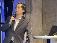 「シリアスゲームのレベルが低い」原因は知見の断絶――石神康秀氏が語るアーカイブ構想と簗瀬洋平氏とのクロストーク【東京シリアスゲームサミット】