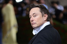 イーロン・マスク氏がTwitter改善にPS3も脱獄した“天才ハッカー”ジョージ・ホッツ氏を雇う