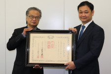 BTOパソコン企画・製造のサードウェーブが紺綬褒章を受章 画像