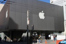 【GDC2012】アップルの新型iPad、会場は報道陣で埋め尽くされる 画像