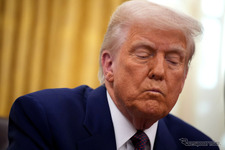 トランプ米大統領、相互関税発動後わずか13時間で「90日間一時停止」宣言［新聞ウォッチ］ 画像