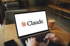 Anthropic、Claudeの「学習モード」を開発者および一般ユーザーにも提供開始。ユーザーが学びながら答えを導く