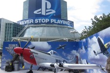 【E3 2012】P-51ムスタングの実機展示をひっさげてWARGAMING.NETが巨大ブースを展開