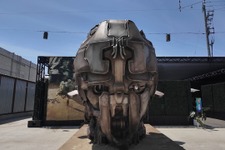 上田文人氏が挑む新境地。新作『gen ATLAS』で「銃」と「巨大ロボット」を描く理由、人類が去った後の機械文明で我々は何を目撃するのか【インタビュー】