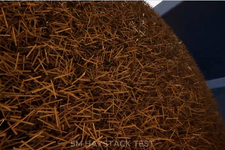 「500万本の干し草の山から1本の針を探す」ゲーム映像、約4,900万回表示の大バズり。一方Robloxでは早くもパクリ作品が並ぶ 画像