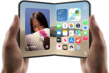 クラックゲート？iPhone Duo、発売当日からヒンジ部の画面割れ報告相次ぐ 画像