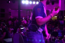 海外『スマブラ』e-Sports大会、優勝者に“死んだ蟹”が投げられる…投てき者は永久出禁に 画像