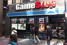 世界最大のビデオゲーム販売会社GameStop、2020年内に320以上の店舗を閉店予定 画像