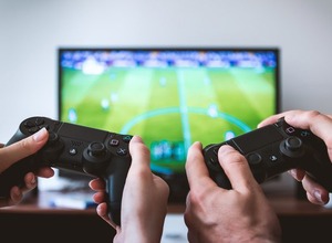 ガチャ規制? RMT違法化? ゲーム障害対策は? 国会議員が内閣に“ゲーム規制”の質問書 画像