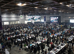 格ゲーの祭典、「EVO Japan 2023」―3年ぶりのオフラインイベントに、朝から大勢のファンが集結 画像