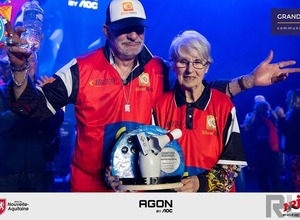 高齢者向け『Wii スポーツ』ボウリング大会に観客総立ち！96歳と85歳のペアが優勝―真剣にWiiリモコンを構える姿は必見 画像