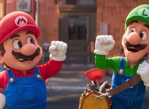 任天堂、「マリオ」で新規・復帰層を狙い撃つ？ 映画「スーパーマリオ」の大成功後にゲームラッシュで猛攻する先見性 画像