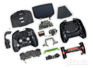NVIDIAの携帯ゲーム機「SHIELD」を早速iFixitが分解レビュー 画像