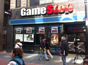 世界最大のビデオゲーム販売会社GameStop、2020年内に320以上の店舗を閉店予定 画像