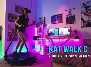 キャンペーン初日に目標額の10倍を調達! VR用全方向トレッドミル「KAT Walk C」Kickstarter開始 画像
