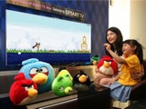 サムスン、自社製スマートテレビにAngry Birdsを配信　モーション＆ボイスコントロールにも対応 画像